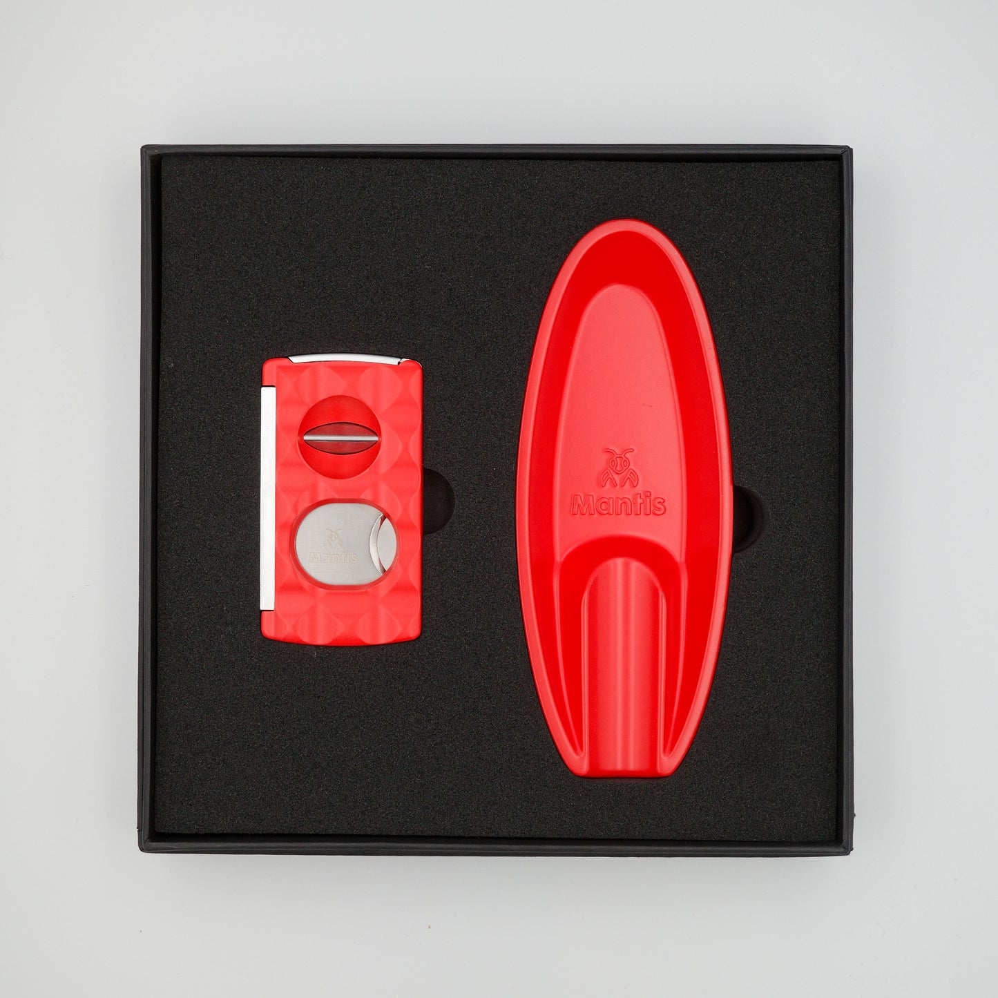 Gift set ashtray and cutter Mantis Red