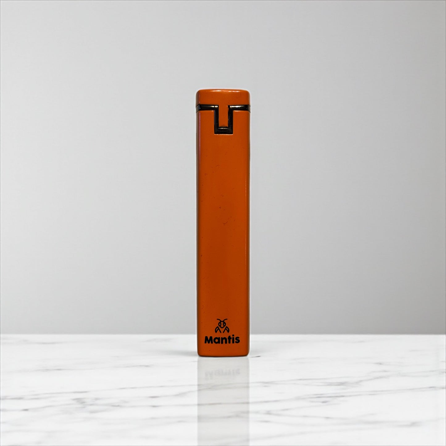 Altis Lighter