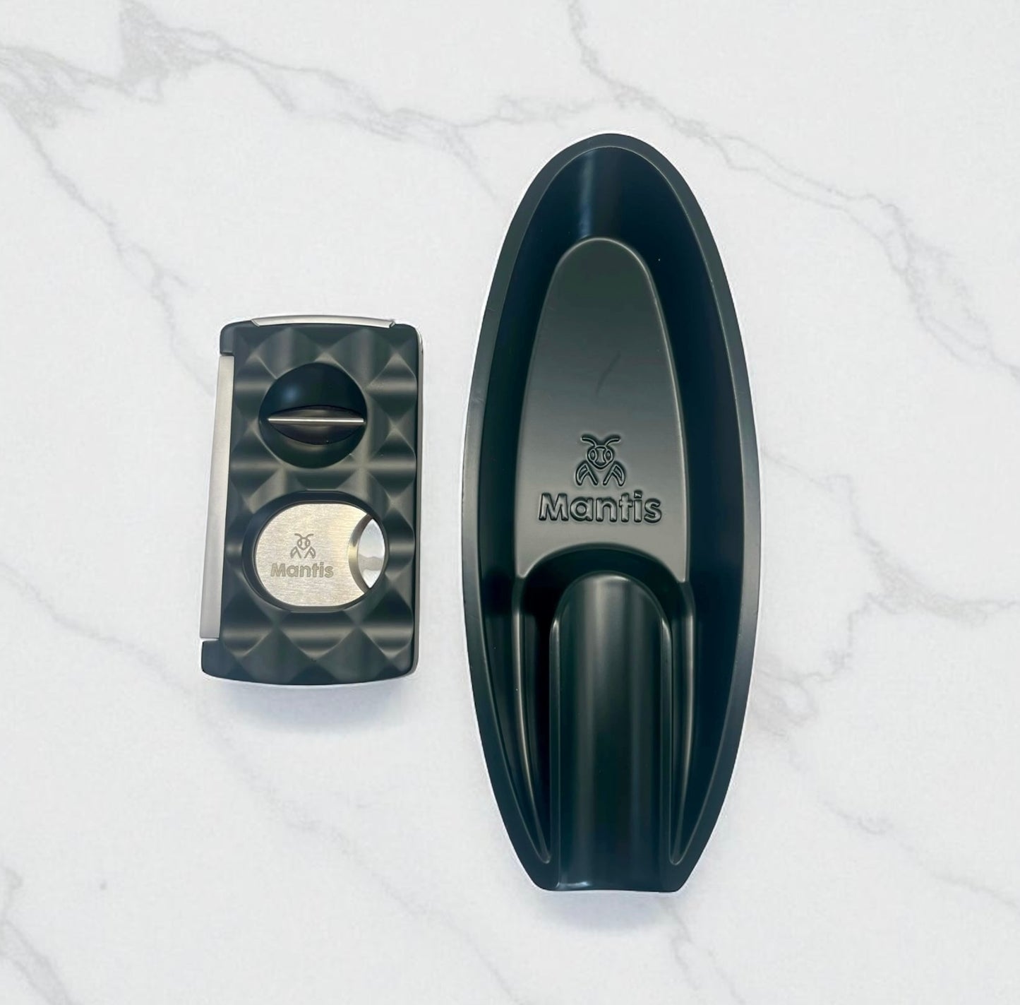 Gift set ashtray and cutter Mantis green