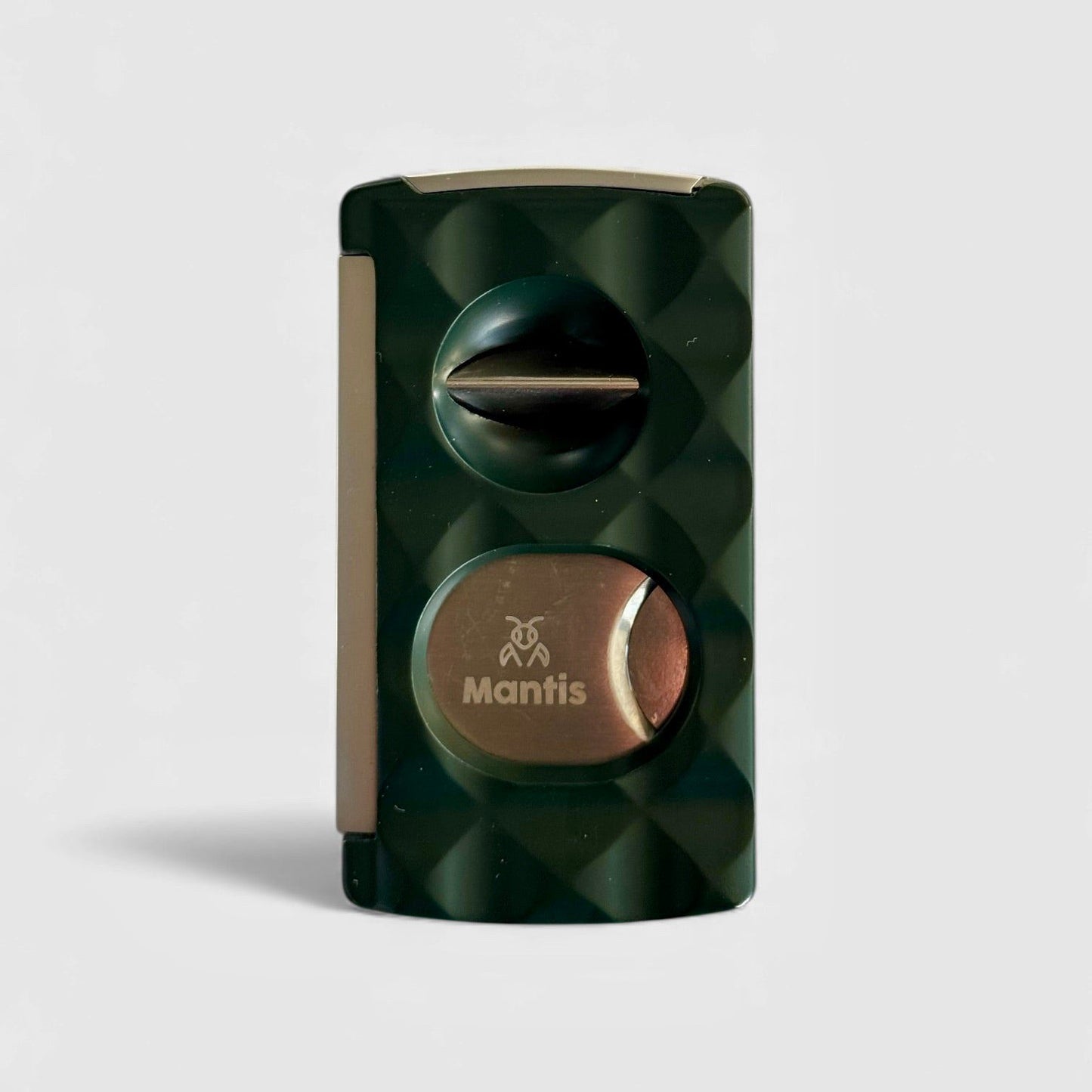 Universal Cutter with faceted finish.