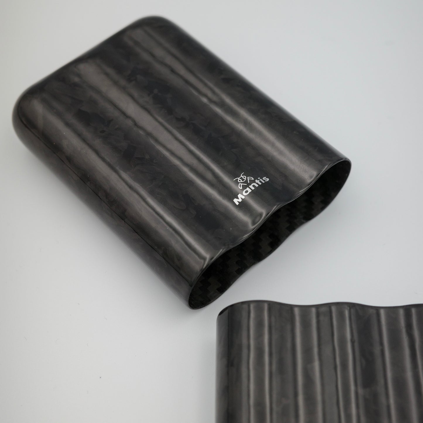 TrueCarbon Forged Gloss Case