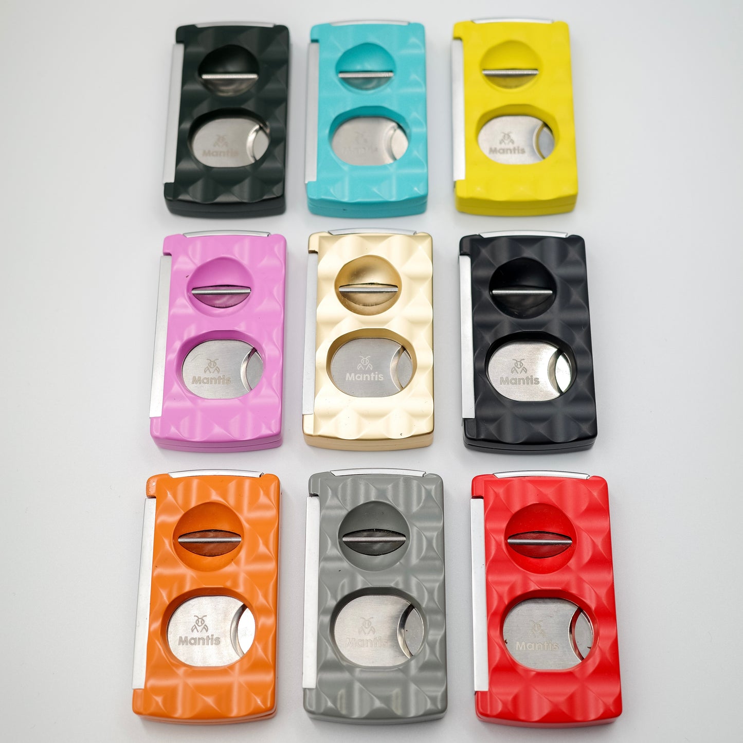 Universal Cutter with faceted finish.