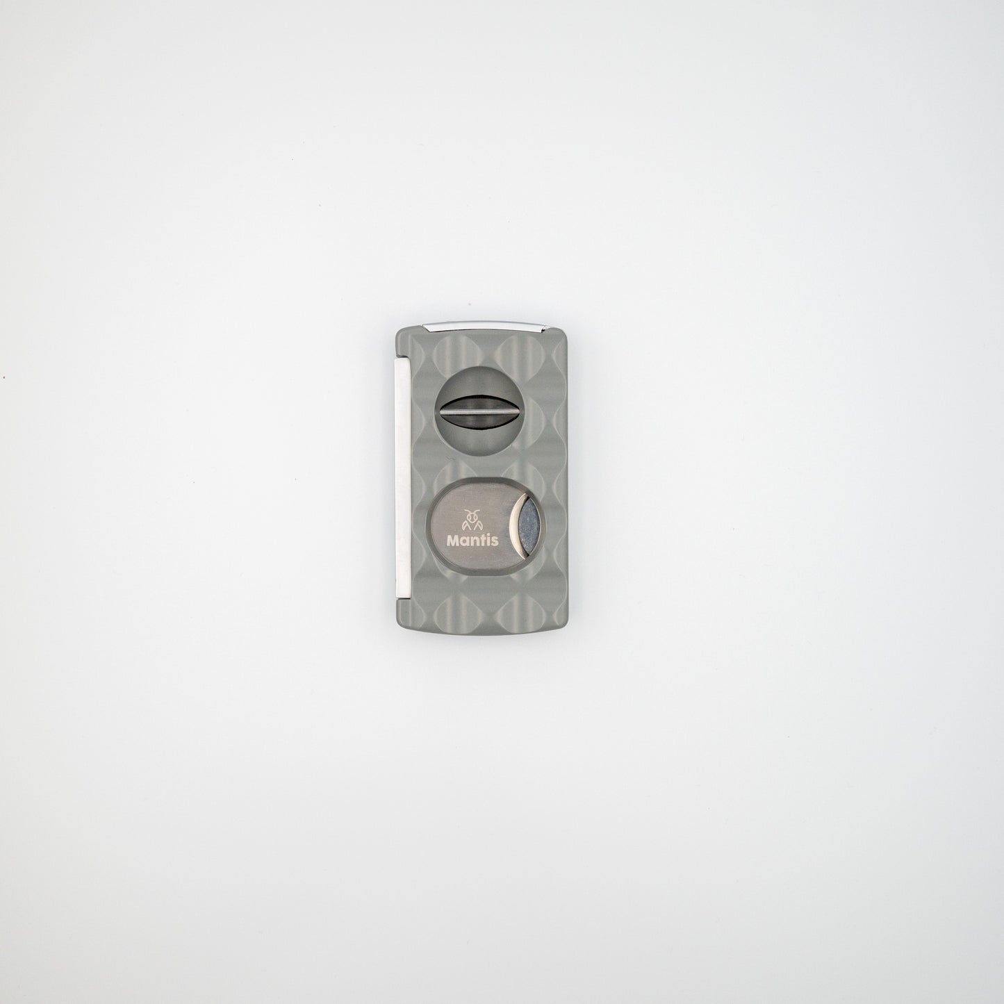 Universal Cutter with exclusive faceted finish.