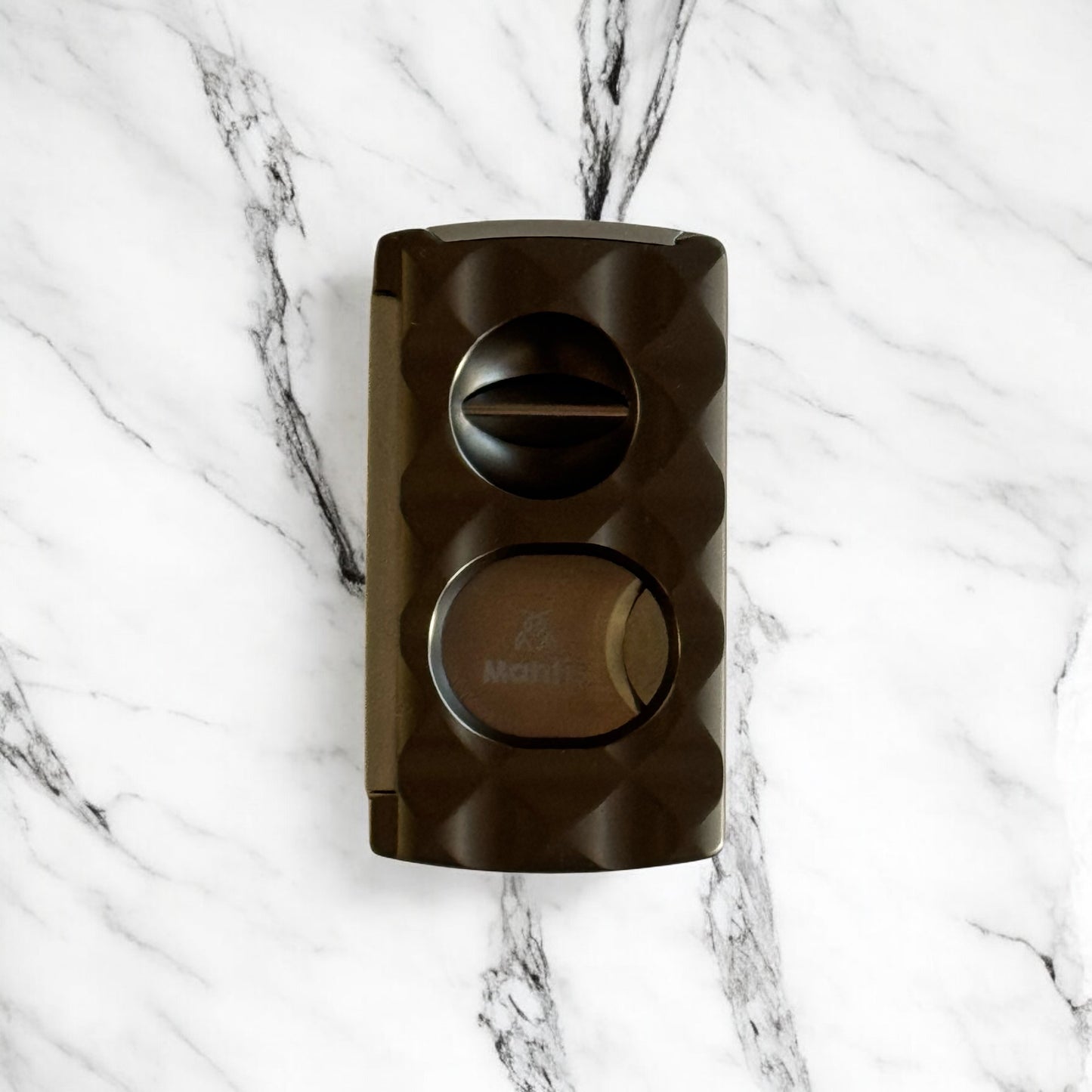 Universal Cutter with exclusive faceted finish.